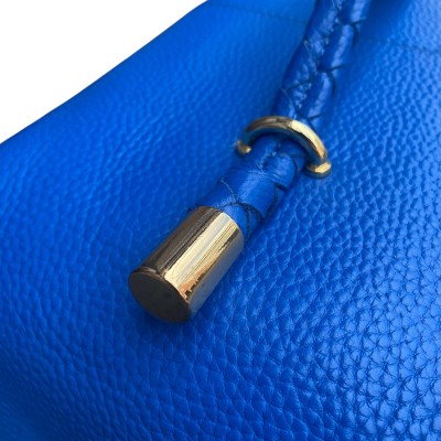 Hilton Beautyboks, blaues Cashmere Grain Leder