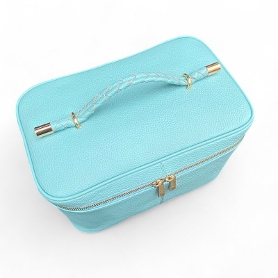 Hilton Beautyboks, turquoise Cashmere Grain leather